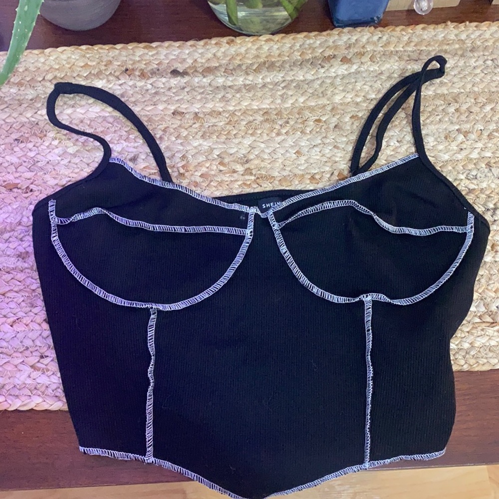 Super cute crop top